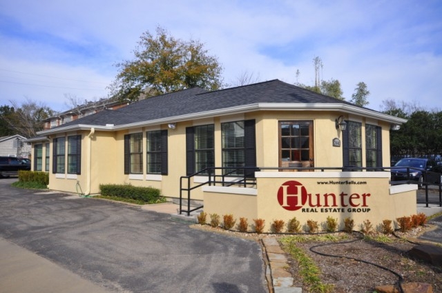 hunter real estate office photo